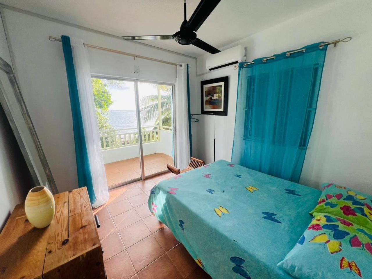 Holiday home Les Fleurs Du Beachfront Residences *
