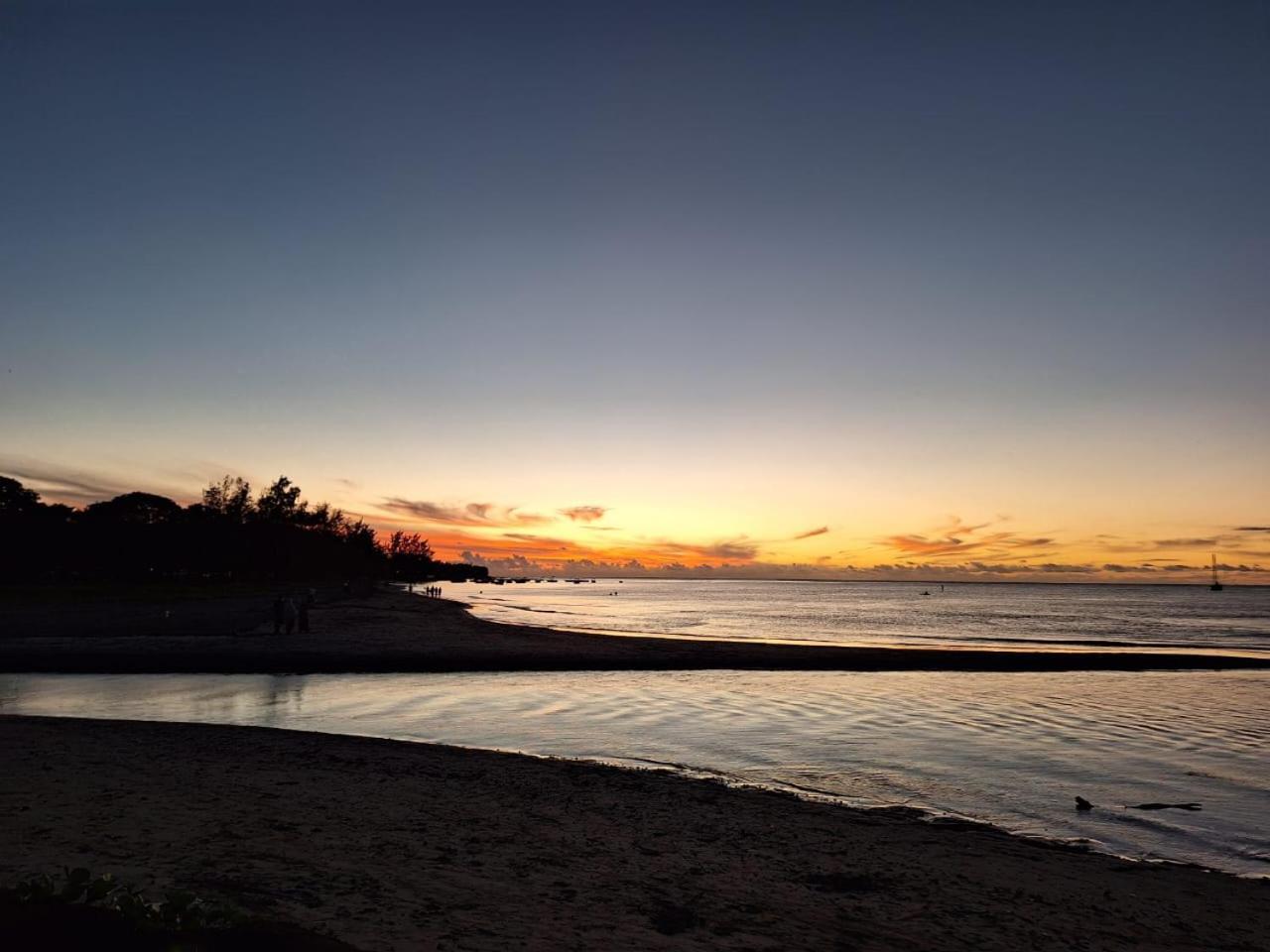 Holiday home Les Fleurs Du Beachfront Residences Tamarin